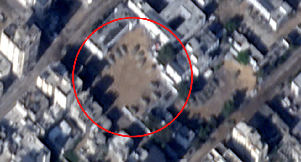 Satellite images show Israeli tanks gathered outside the hospital. Source: Planet Labs