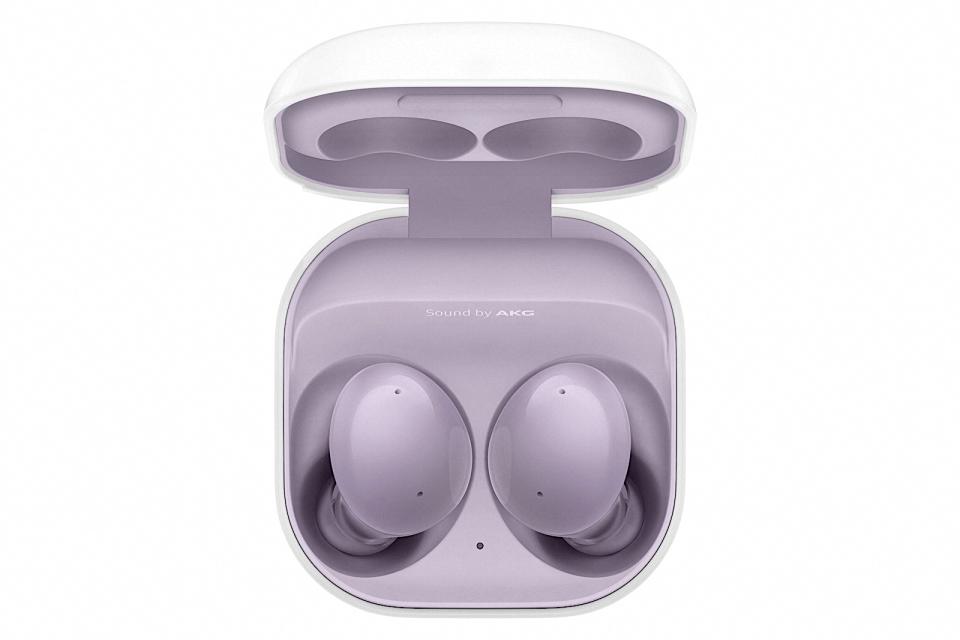 <p>Samsung Galaxy Buds 2</p>
