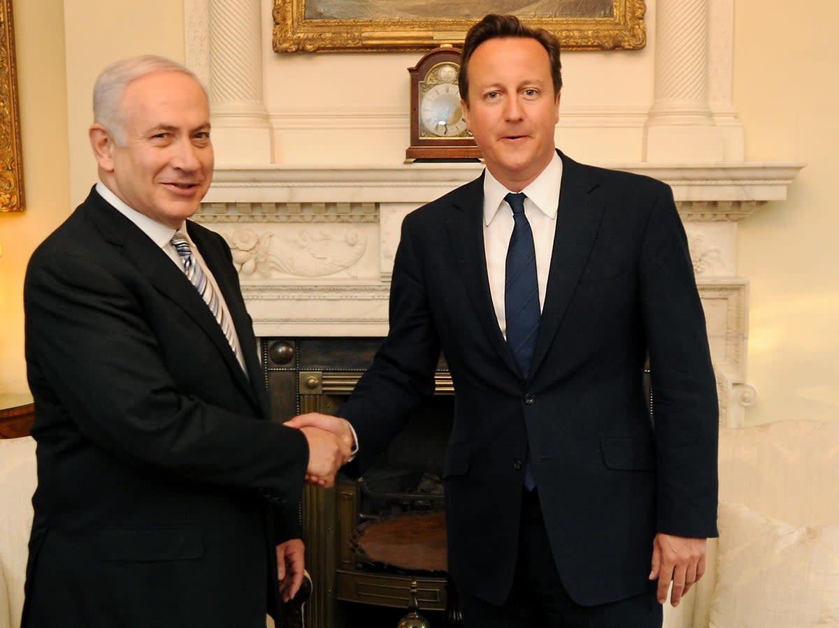 David Cameron (right) meets Israel’s PM Benjamin Netanyahu at No 10 back in 2011 (PA)