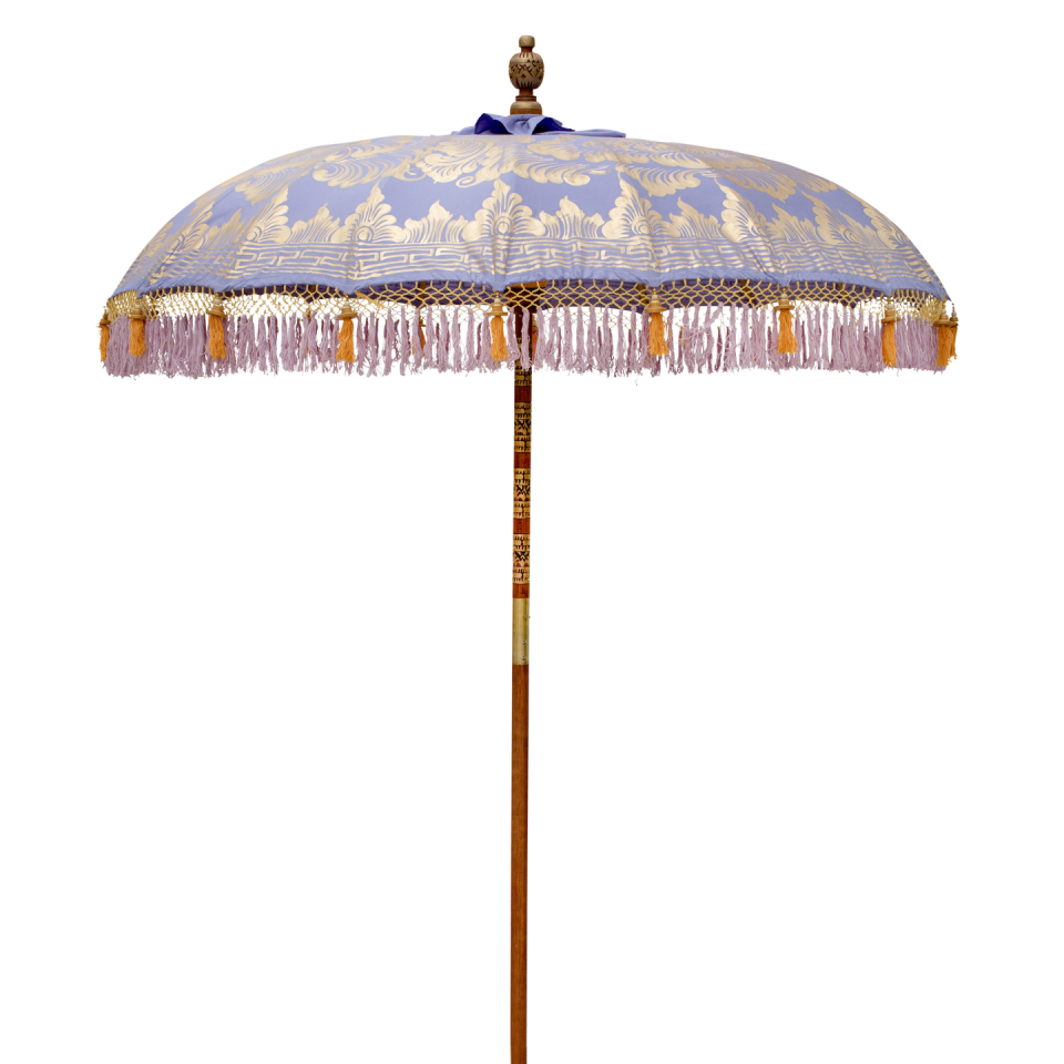 small garden decorating ideas parasol