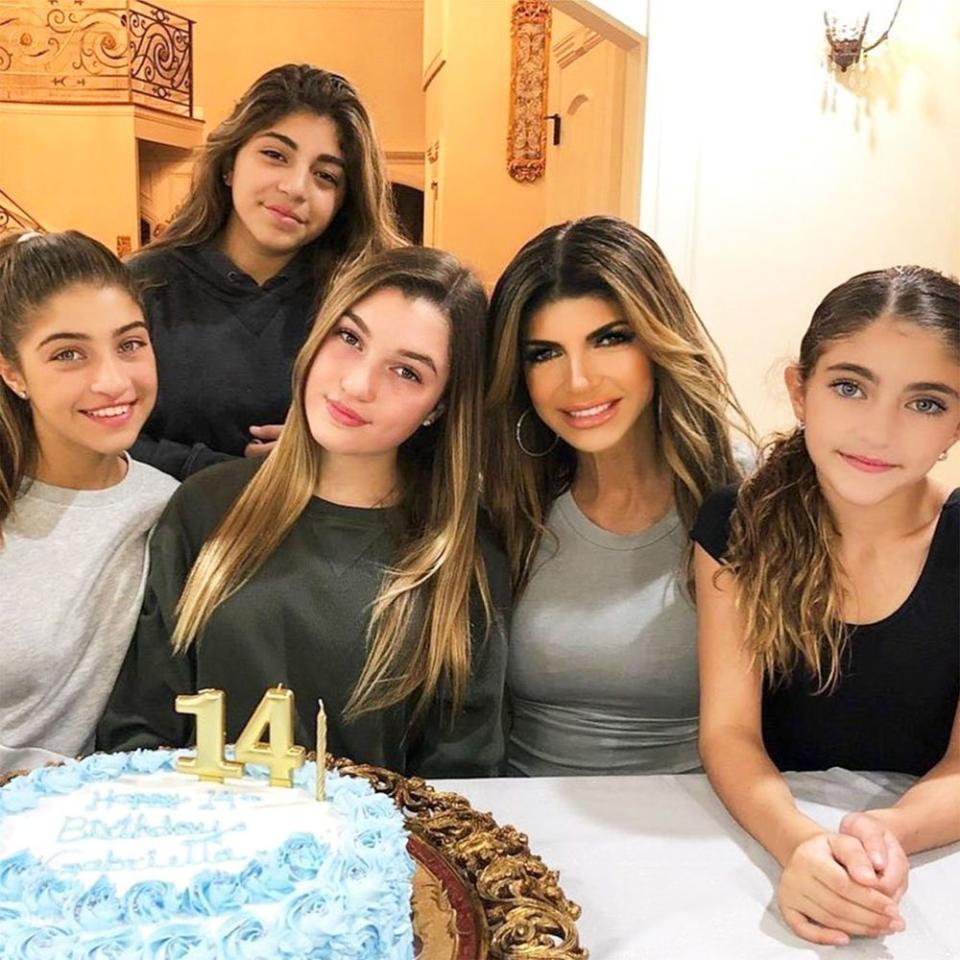 Teresa Giudice with her daughters | Teresa Giudice/Instagram