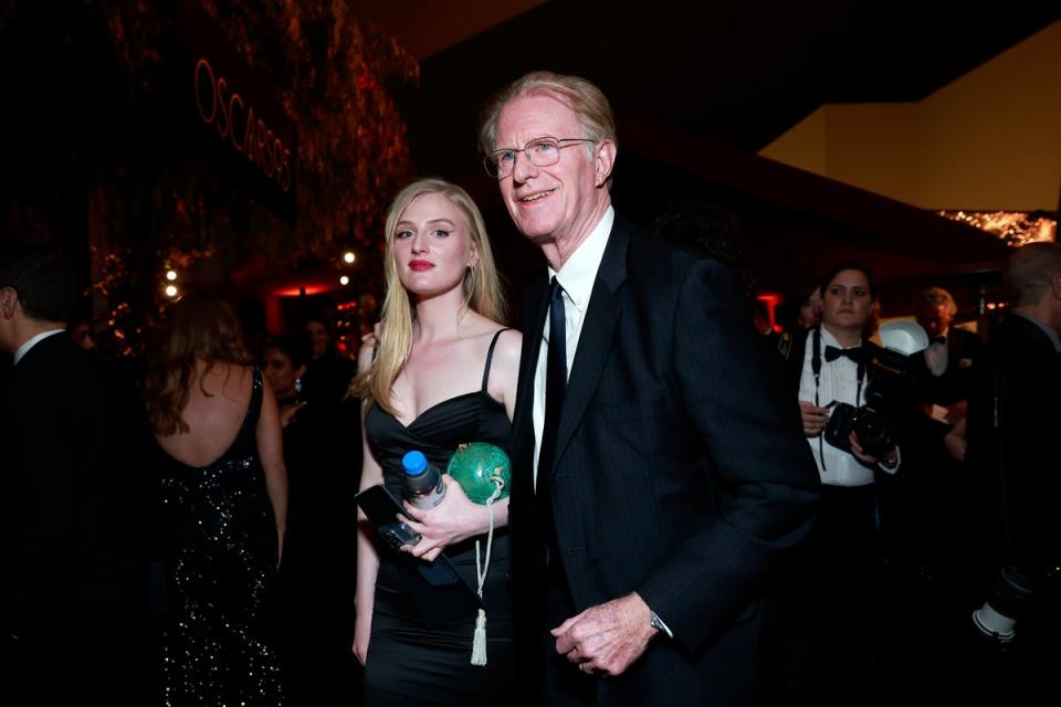 Hayden Carson Begley and her father, Ed Begley Jr, attend the Governors Ball during the 95th Annual Academy Awards at Dolby Theatre on March 12 in Hollywood (Getty Images)