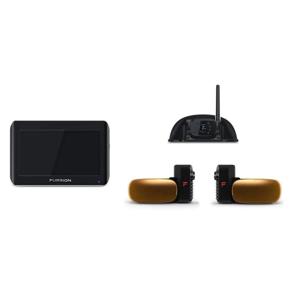 8) 3-Camera Wireless RV Backup System