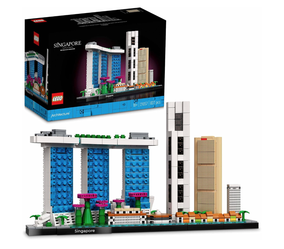 Lego Architecture 21057 Singapore. (PHOTO: Amazon Singapore)