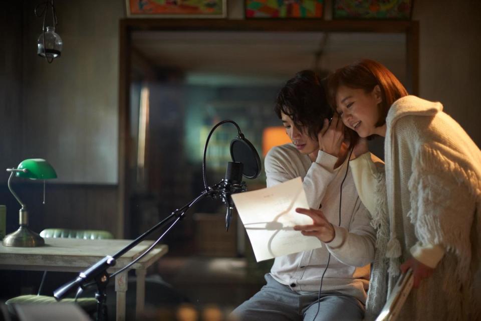 改編自韓國賣座電影的劇情，是場浪漫的虐戀。（滿滿額娛樂提供）
