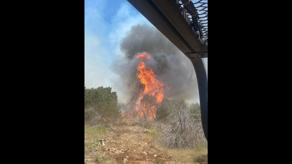 More than 150 homes are under mandatory evacuation orders as a 1,000-acre fire rages through Palo Pinto County.