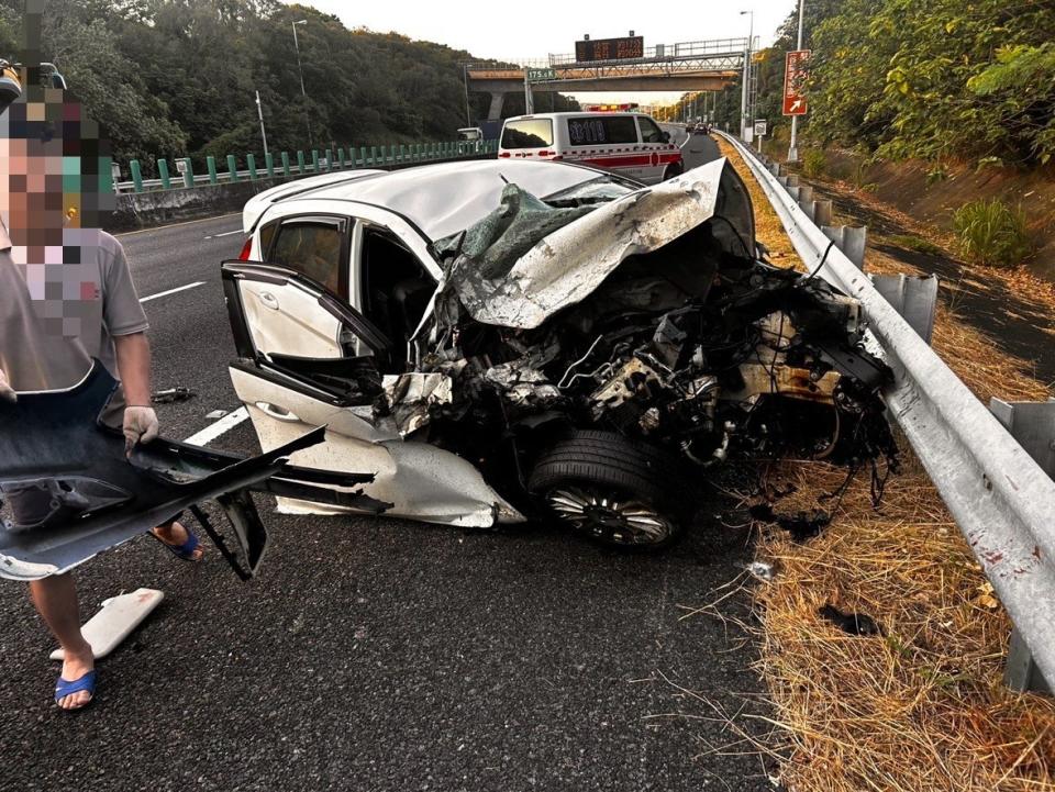 國道3號沙鹿段今早發生一起嚴重車禍。翻攝畫面