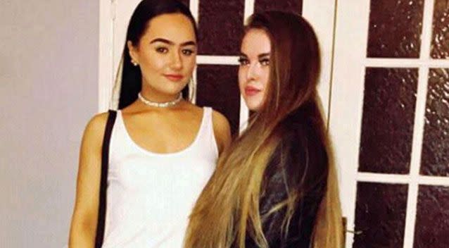 Yeva Wilcox and Sophie Heath didn't have enough money to pay their taxi driver. Source: Yahoo UK