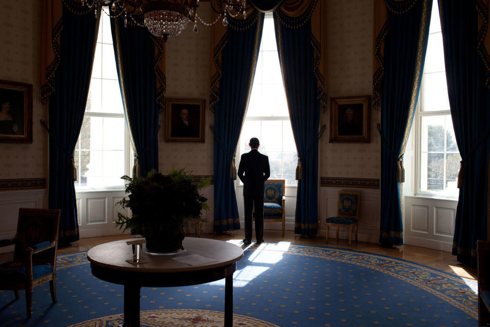 <p>“The day after the mid-term election, the President waited in the Blue Room before facing the press at a news conference on November 3, 2010.” (Pete Souza/The White House) </p>