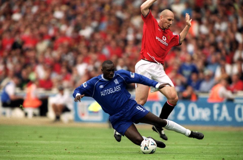 No nonsense defender Japp Stam became a record breaker when he signed for English club Manchester United from PSV in 1998 for £10.6 million. Not only did his transfer break the record for a defender, it also broke the record for the price paid for a Dutchman. (Credit: Getty Images)