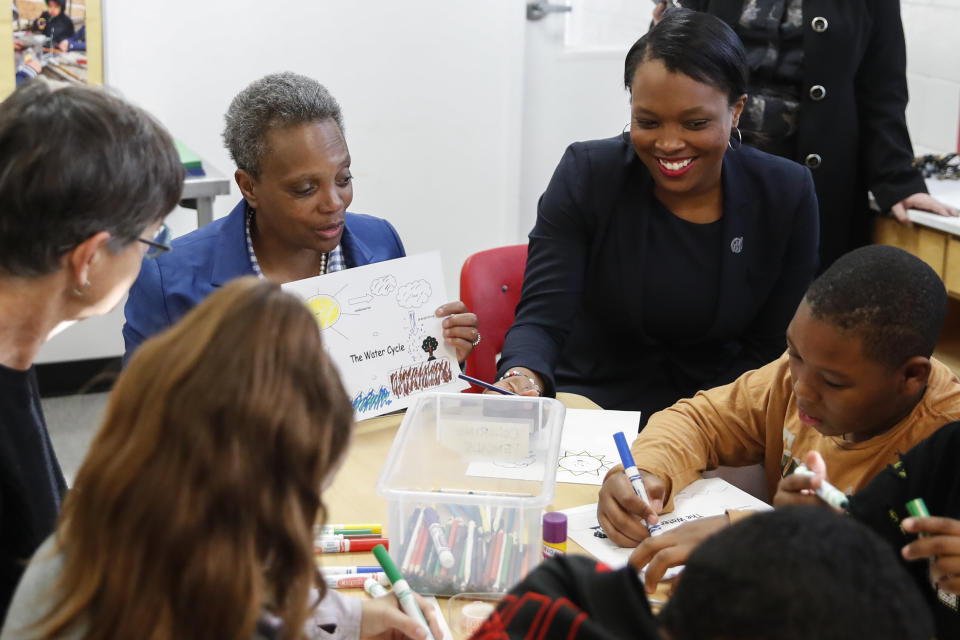 Chicago Mayor Lori Lightfoot and Chicago Public Schools CEO Janice Jackson check on students on Oct. 17, 2019 in Chicago. (Photo: KAMIL KRZACZYNSKI via Getty Images)