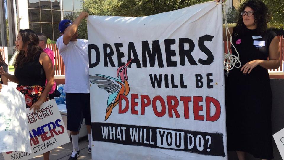 Trump administration to phase out DACA program