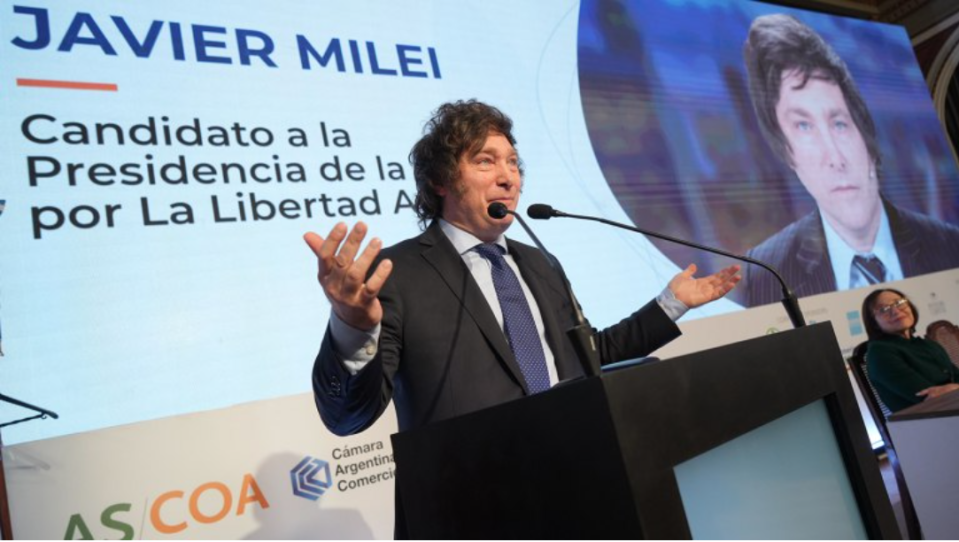 El viernes luego de una bandeada ligth unos 3000 sindicalistas escucharon atentamente la conferencia que dio Javier Milei sobre su programa económico en caso de llegar a la presidencia