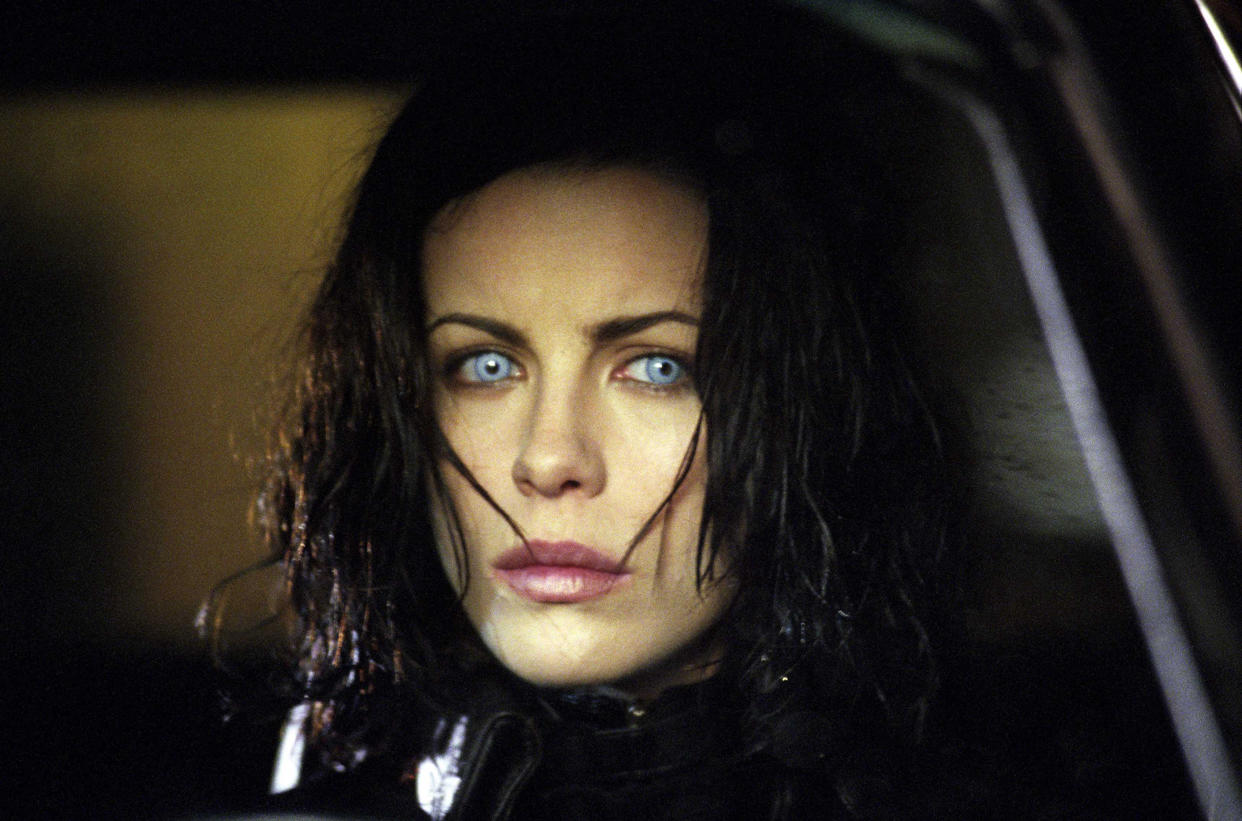 UNDERWORLD (2003) KATE BECKINSALE UDWD 001-09