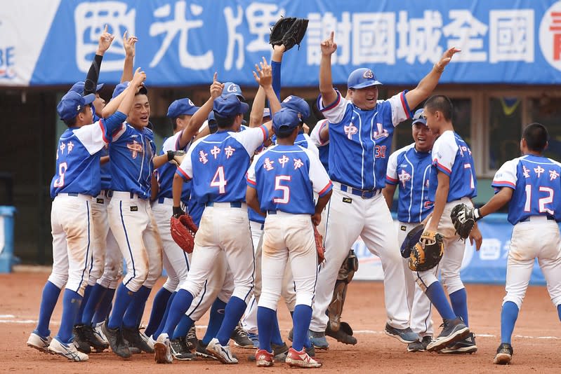 台中市（中山）睽違7年奪得謝國城青少棒賽冠軍。（中華棒協提供）