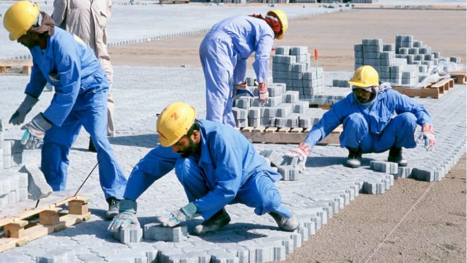迪拜港口的建築工人