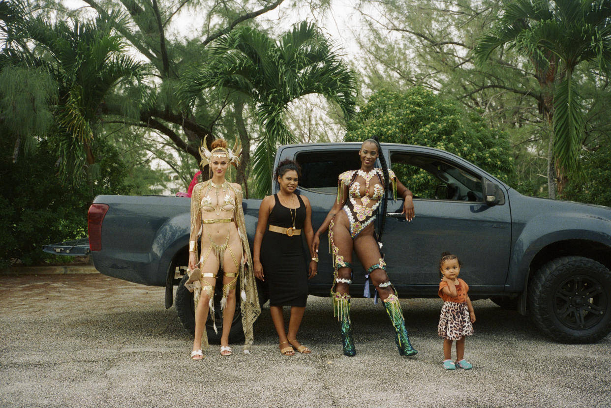 Kashera Lewis, fundadora, propietaria y diseñadora principal de Envy Mas, en Barbados, en julio de 2022. (Shaniqwa Jarvis/The New York Times).