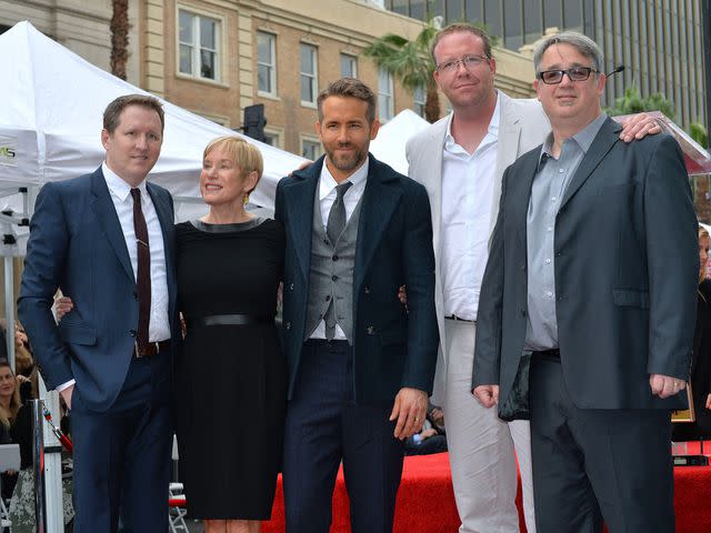 <p> Paul Smith / Featureflash Archive / Alamy</p> Ryan Reynolds, mother Tammy Reynolds, and brothers at the Hollywood Walk of Fame Star Ceremony honoring actor Ryan Reynolds on December 15, 2016 in Los Angeles, CA..