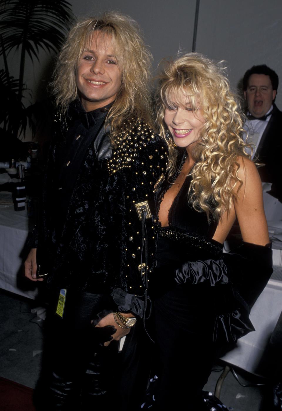 Vince Neil, Grammys 1990