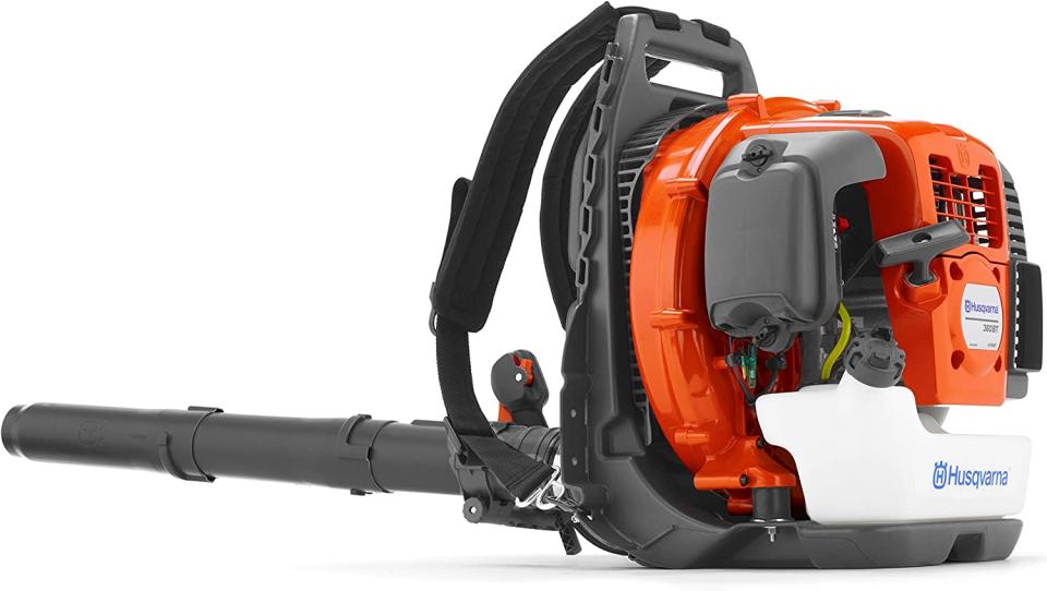 Husqvarna 360BT 65.6cc 2-Cycle Gas 890 CFM 232 MPH Backpack Leaf Blower