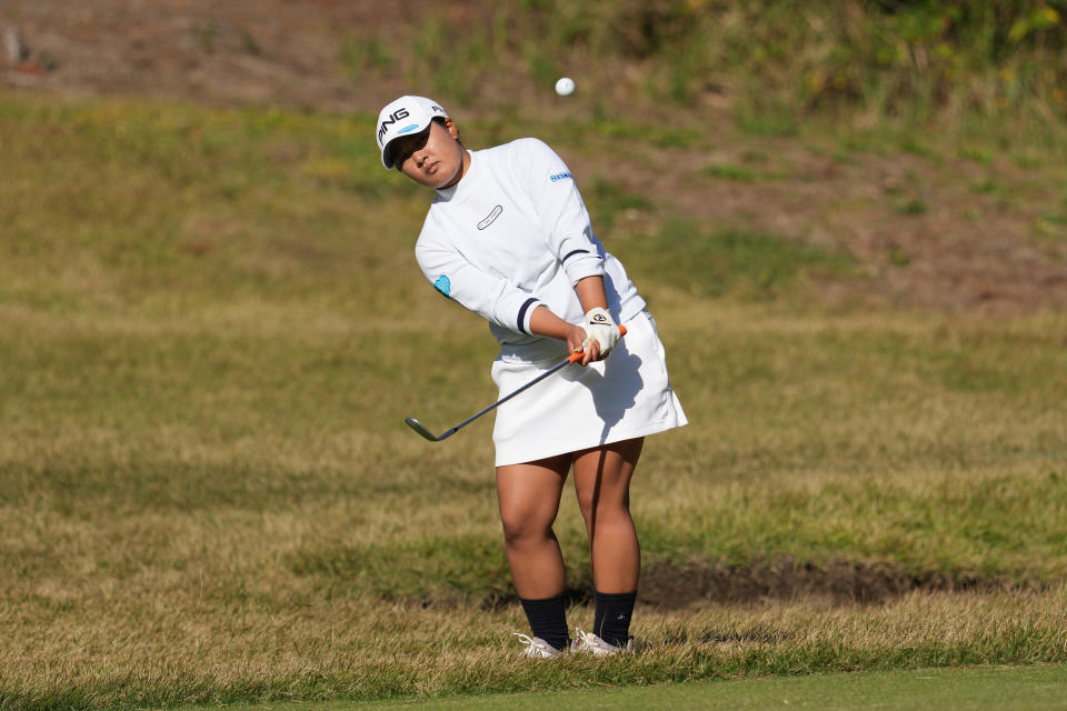 MIYAZAKI, JAPAN - NOVEMBER 27: Ai Suzuki of Japan chips onto the 3rd green  during the final round of the JLPGA Tour Championship Ricoh Cup at Miyazaki Country Club on November 27, 2022 in Miyazaki, Japan. (Photo by Toru Hanai/Getty Images)