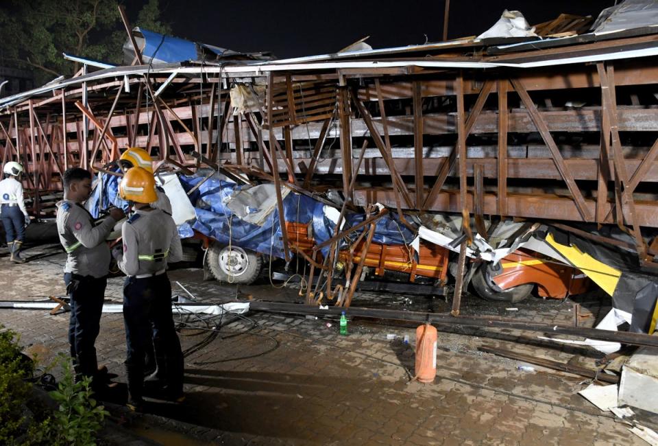 Billboard collapse in Mumbai, India (REUTERS)