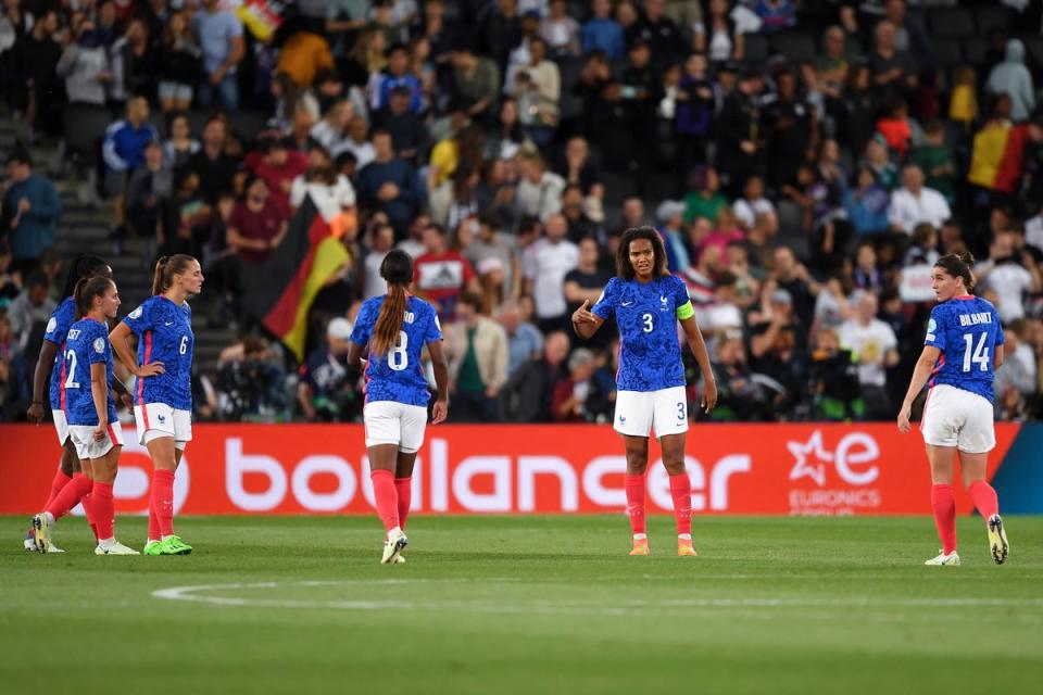 Wendie Renard encourages her team-mates after they fell behind in the first-half (Getty Images)