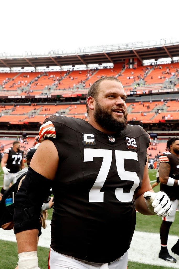 Cleveland Browns guard Joel Bitonio (75) walks off of the field after a game against the Tennessee Titans on Sep. 24 in Cleveland.