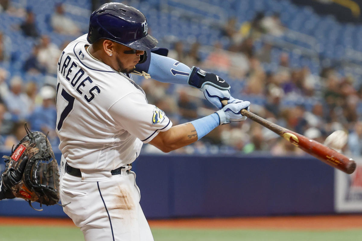 Rays' Ramirez delivers winning hit in 10th to beat Bucs 4-3