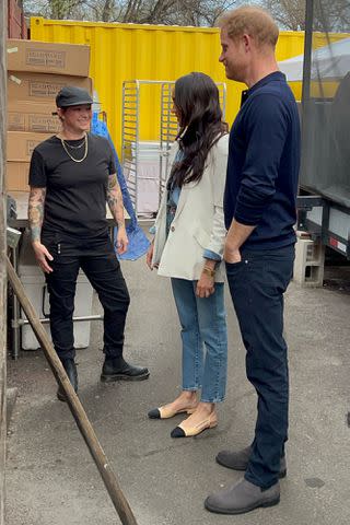 <p>Cory Rivademar/@coryriv/@labarbecue</p> Prince Harry and Meghan Markle take a tour of la Barbecue