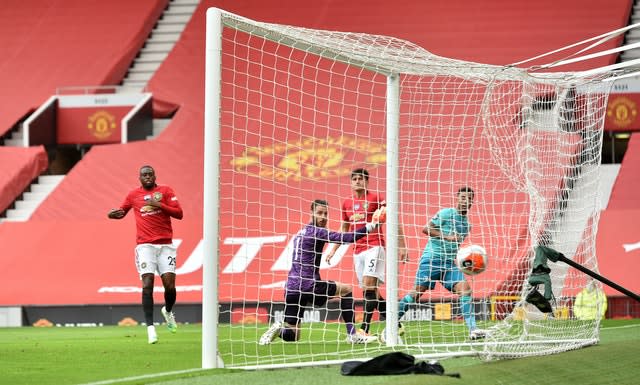 Junior Stanislas fired Bournemouth into an early lead 