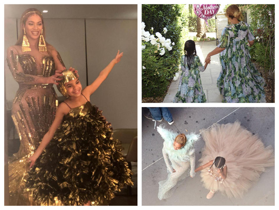 <p>Beyoncé es una de esas famosas que acostumbra a ir perfectamente conjuntada con su hija. De hecho, ha convertido a la pequeña Blue Ivy en un icono de la moda. Esta semana vimos a las dos de dorado en una subasta benéfica, pero también las recordamos vistiendo ambas de Gucci o con el mismo estampado floral, aunque habría muchos más ejemplos. (Foto: Instagram / <a rel="nofollow noopener" href="http://www.instagram.com/beyonce/?hl=es" target="_blank" data-ylk="slk:@beyonce;elm:context_link;itc:0;sec:content-canvas" class="link ">@beyonce</a>). </p>