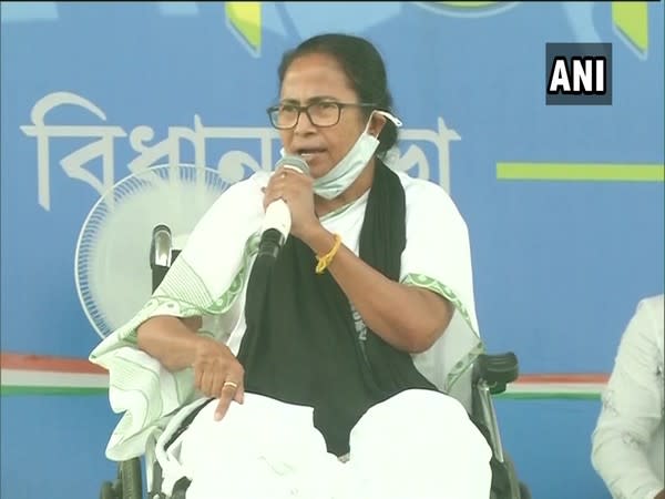 West Bengal Chief Minister Mamta Banerjee. (Photos/ANI)