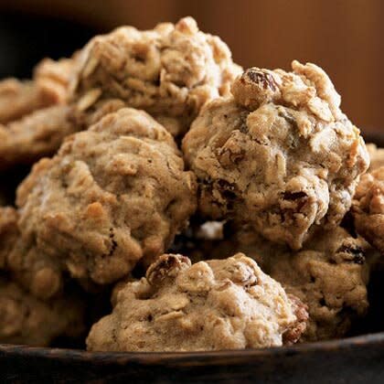 Oatmeal-Walnut Cookies