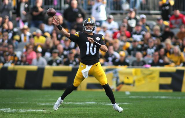 Steelers sign backup QB Mitch Trubisky to new 3-year deal, fortifying  position behind Kenny Pickett - CBS Pittsburgh