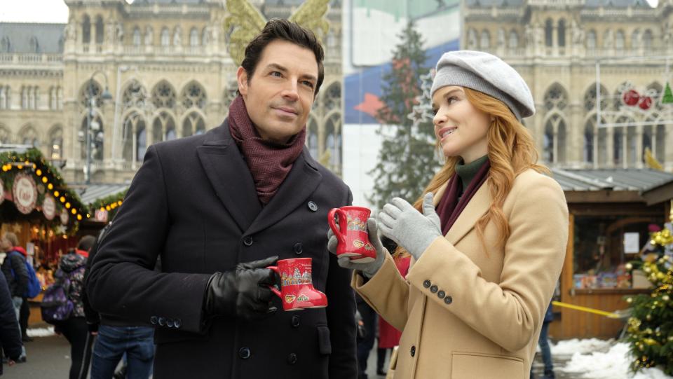 Brennan Elliott, Sarah Drew, Christmas in Vienna, 2020