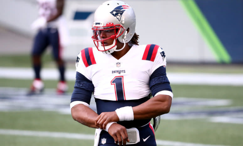 Cam Newton warming up for the Patriots.