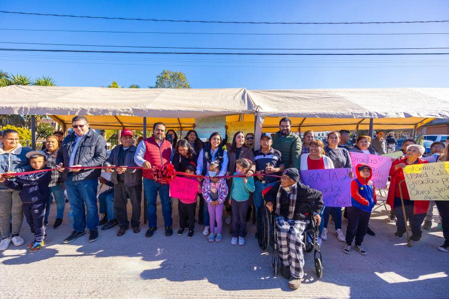 Alcaldesa Montserrat Caballero entrega obra de pavimentación en Tijuana; se le invirtieron más de $3 millones de pesos 