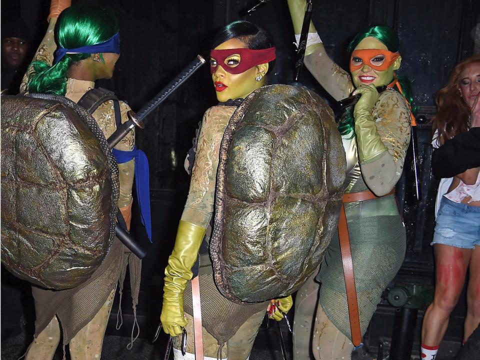 2014 halloween costume rihanna teenage mutant ninja turtles