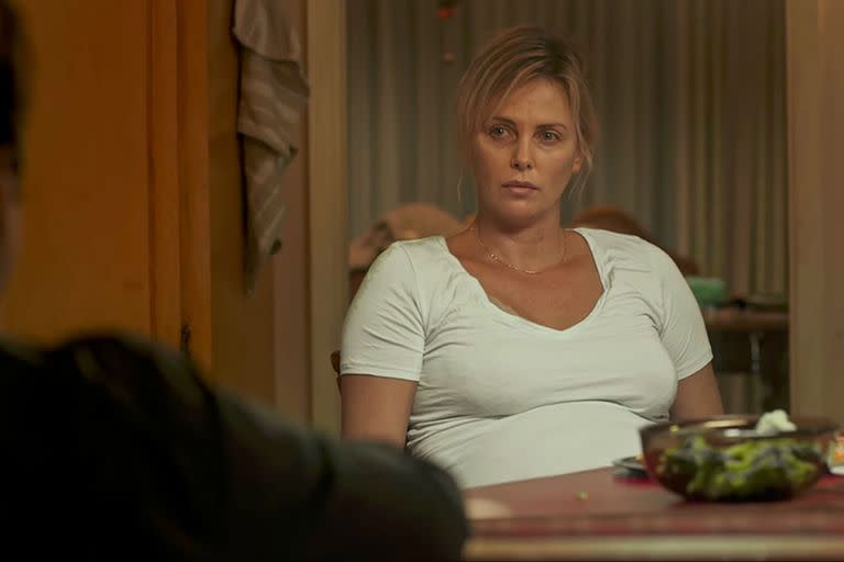 Charlize Theron como Marlo en Tully