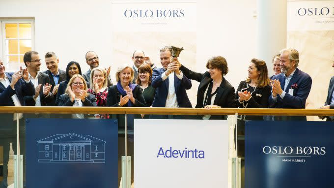 Adevinta Chairwoman Orla Noonan and CEO Rolv Erik Ryssdal with the executive management team open the session on April 10, 2019.