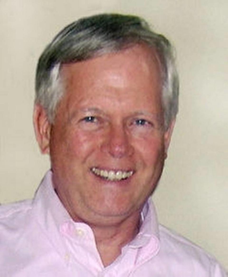 Tom E. Bowers