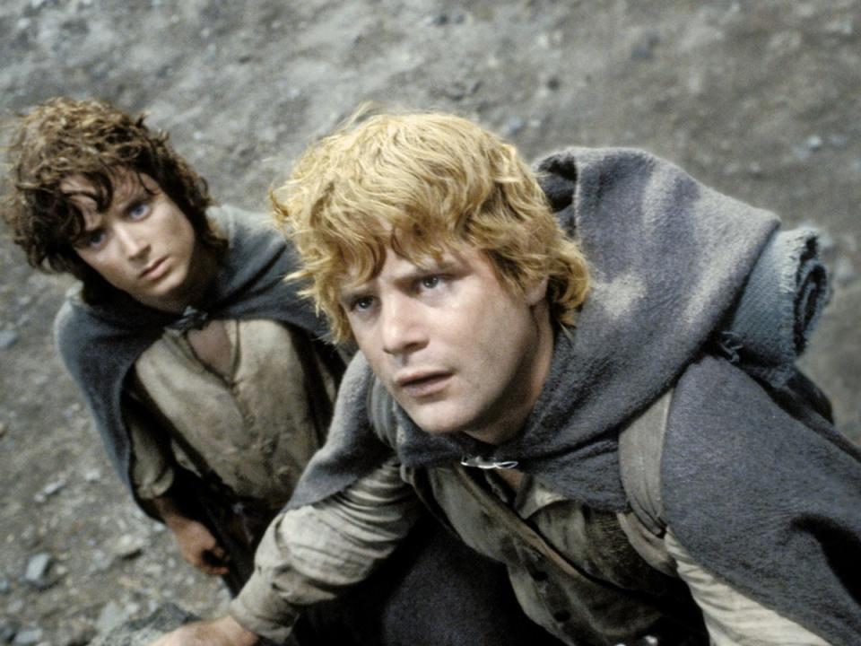 Elijah Wood and Sean Astin as Frodo and Sam (New Line Cinema)