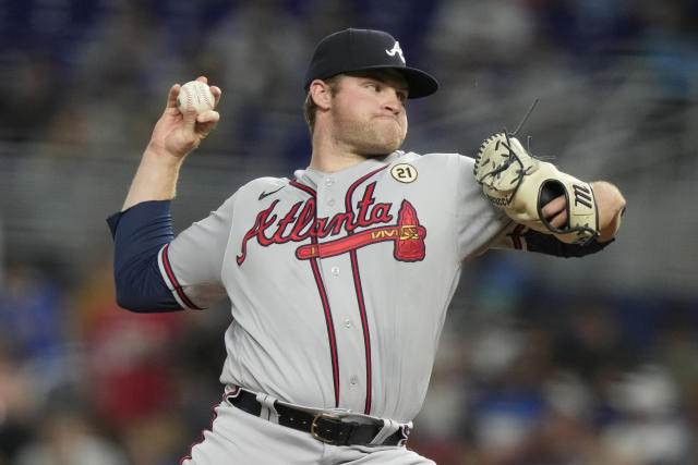 Acuña and Albies hit consecutive HRs in Braves' win over Marlins; Arraez  average dips to .388