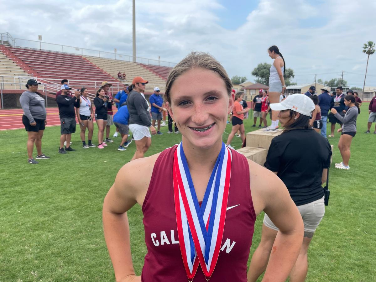 Calallen, Robstown freshmen shine in girls discus at UIL area track meet