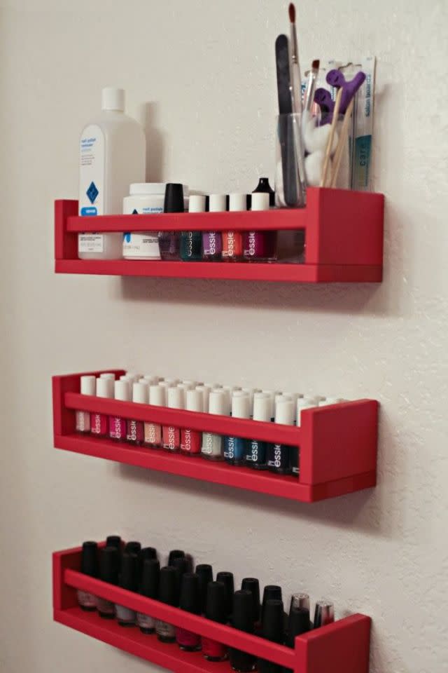 Turn You Bathroom Into a Nail Salon