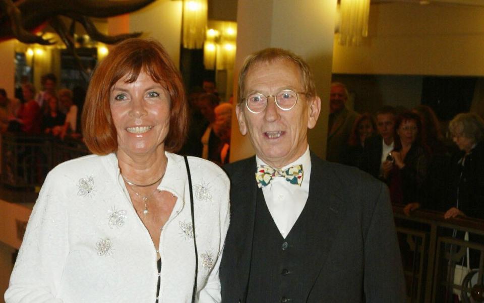 Inka Bauses Eltern Arndt und Angret besuchten 2002 die Verleihung der Goldenen Henne im Berliner Friedrichstadtpalast. (Bild: Franziska Krug / Getty Images)