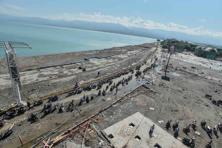 A general view of Taman Ria's beach which was hit by a tsunami, after a quake in West Palu, Central Sulawesi. Antara Foto/ Muhammad Adimaja/via REUTERS