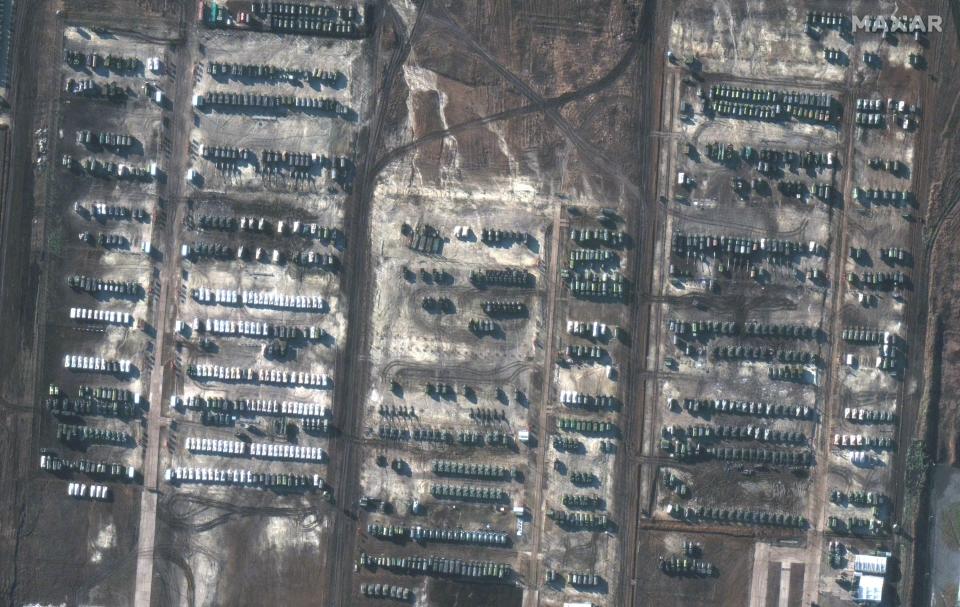 Additional equipment (including BMP-series IFVs, tanks and support equipment) arrived to the existing garrison in Soloti, Russia. Photo taken on Dec. 5, 2021.