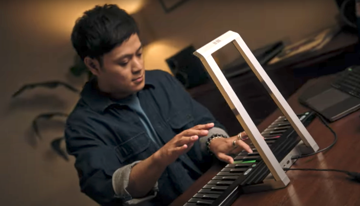 The Roli Airwave is a high-tech keyboard teaching tool inspired by the theremin